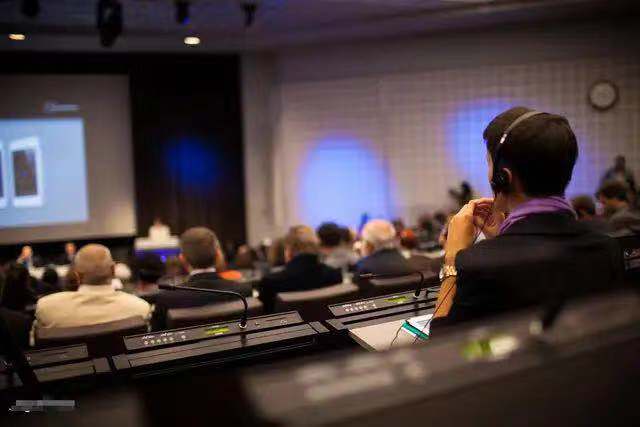 為什么法語同聲傳譯收費更高？哪家機構收費合理？