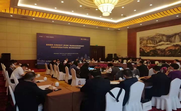 日語(yǔ)口譯一天多少錢?受哪些因素的影響?